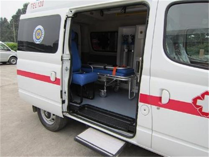 富拉尔基救护车出租服务案例7
